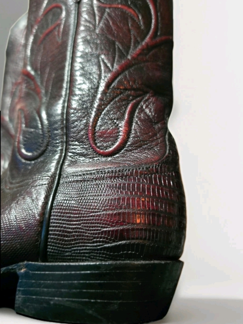 Lucchese Classics Black Cherry Teju Lizard Cowboy Boots USA Deadstock 6.5B - Picture 6 of 14